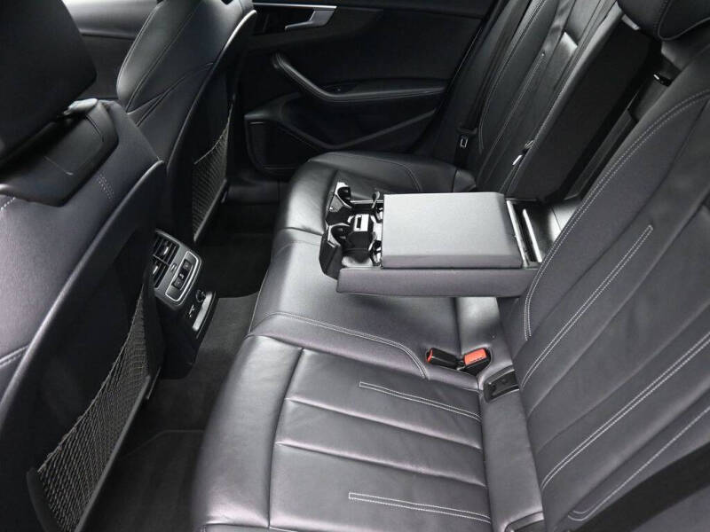 2023 Audi A4 quattro S line Prem Plus 45 TFSI