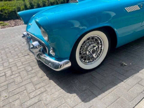 1956 Ford Thunderbird