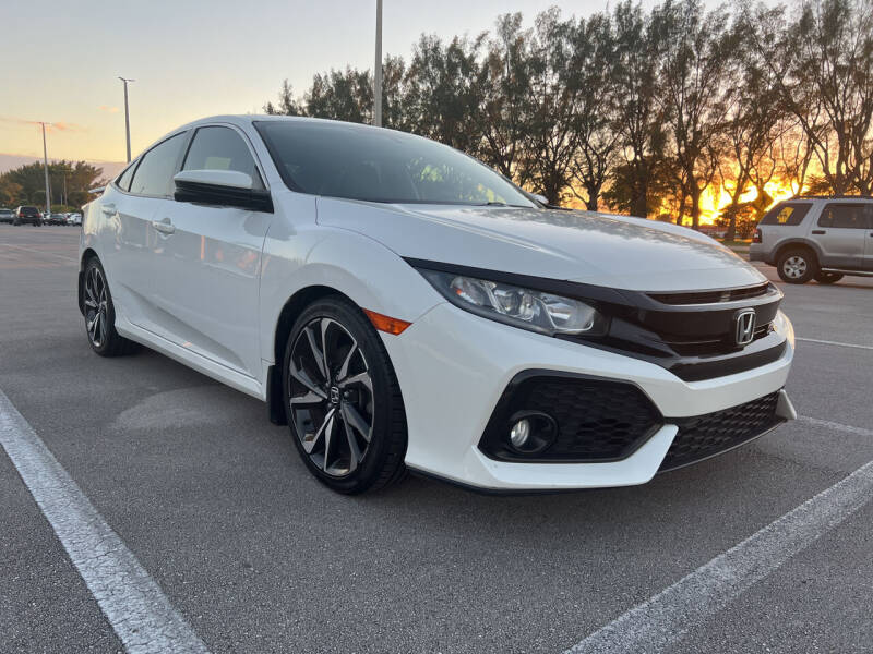 2018 Honda Civic for sale at Nation Autos Miami in Hialeah FL