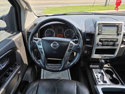 2015 Nissan Titan