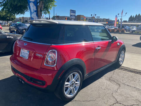 2011 MINI Cooper S
