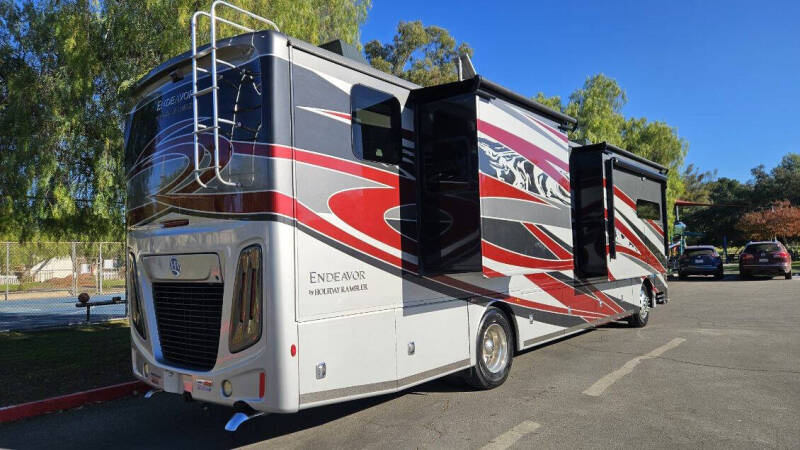 2022 Holiday Rambler Endeavor 38K?