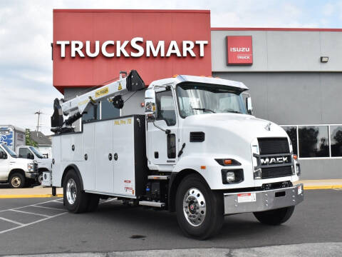 2023 Mack MD6