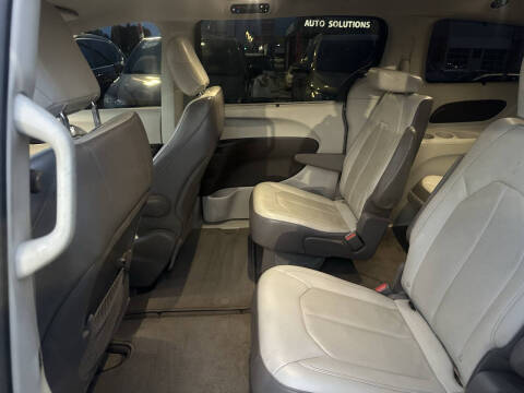 2018 Chrysler Pacifica Touring L