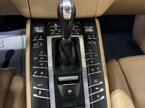 2018 Porsche Macan S