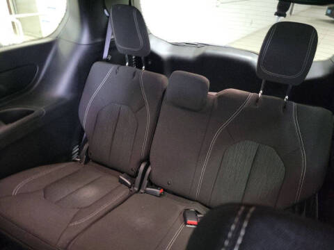 2021 Chrysler Pacifica Touring