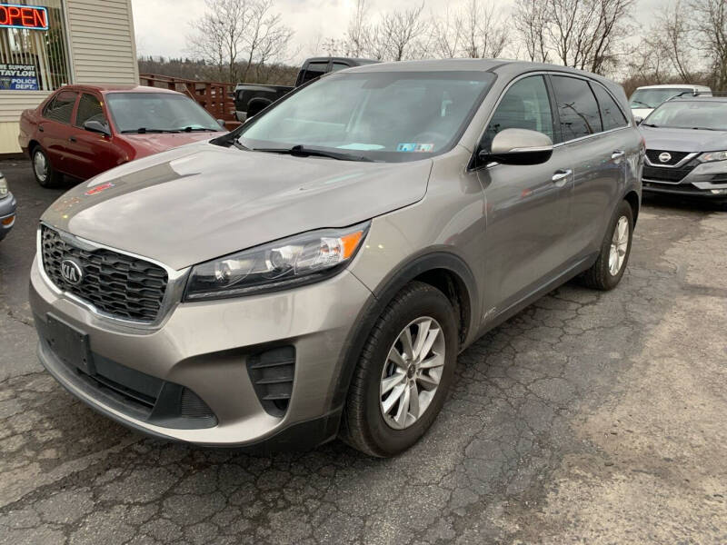 2019 Kia Sorento for sale at Rinaldi Auto Sales Inc in Taylor PA