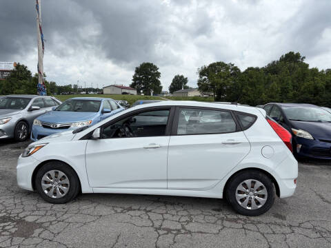 2017 Hyundai Accent SE