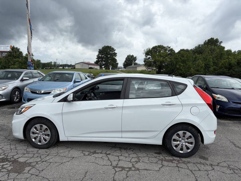 2017 Hyundai Accent SE