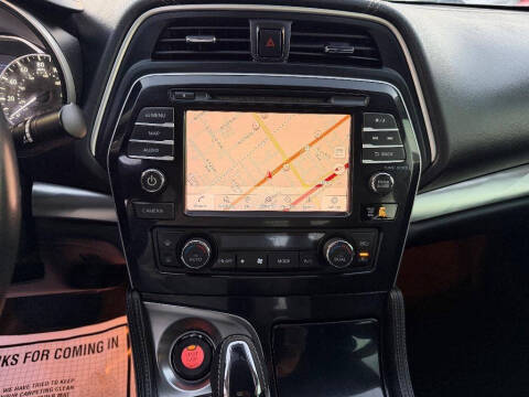 2019 Nissan Maxima 3.5 SV