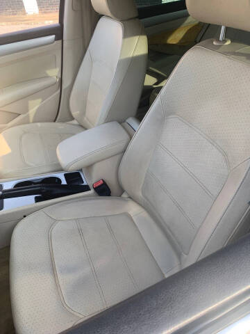 2013 Volkswagen Passat TDI SE