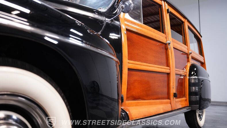 1947 Ford Super Deluxe