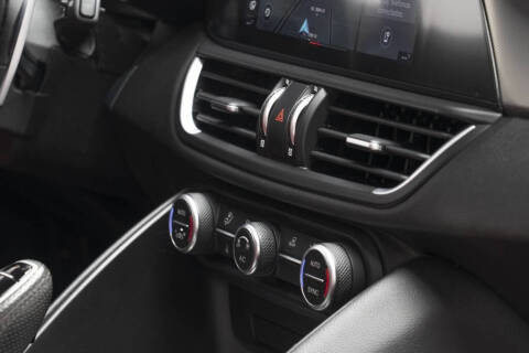 2022 Alfa Romeo Giulia Veloce