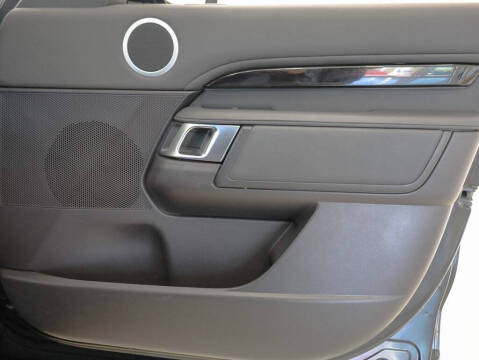 2019 Land Rover Discovery SE