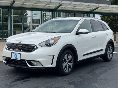 2018 Kia Niro for sale at GO AUTO BROKERS in Bellevue WA