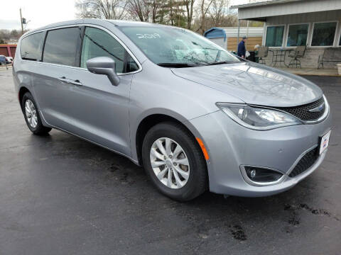 2019 Chrysler Pacifica Touring Plus