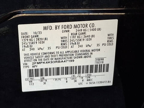 2024 Ford Edge Titanium