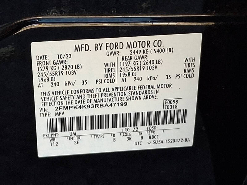 2024 Ford Edge Titanium