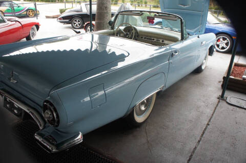 1957 Ford Thunderbird
