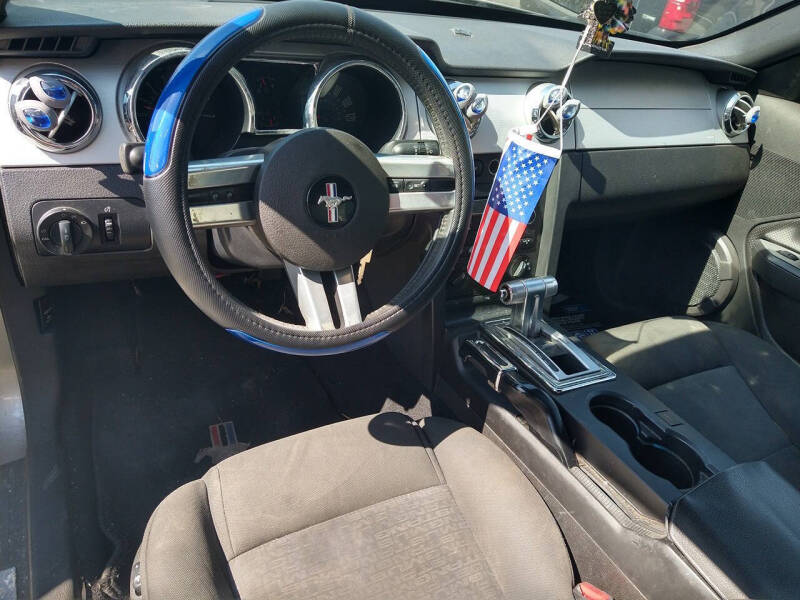 2009 Ford Mustang V6 Premium