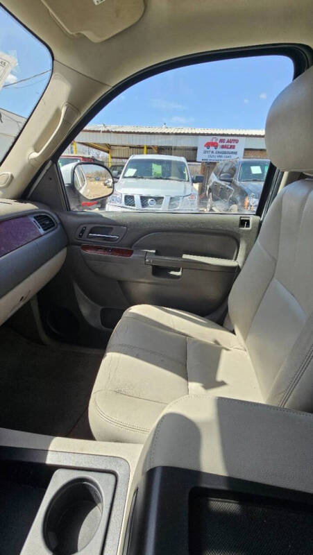 2012 Chevrolet Suburban LT