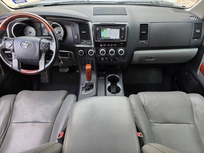 2019 Toyota Sequoia Platinum