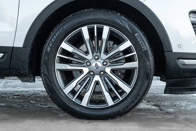 2019 Ford Explorer Platinum