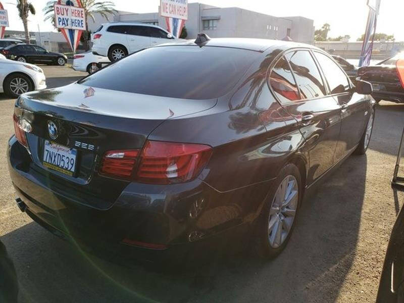 2012 BMW 5 Series 528i