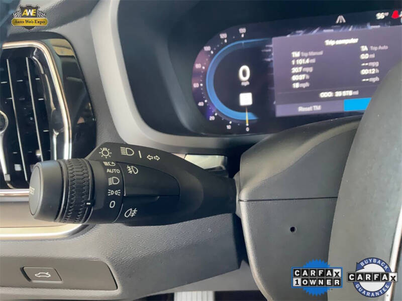 2024 Volvo S60 B5 Core Dark Theme