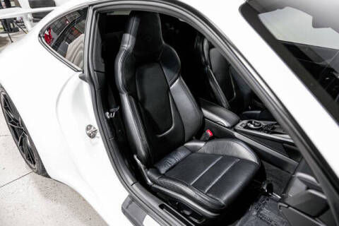 2020 Porsche 911 Carrera