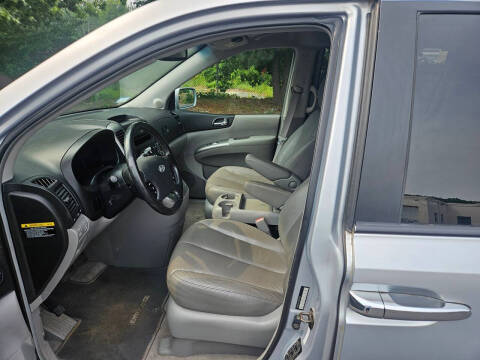 2007 Hyundai Entourage Limited
