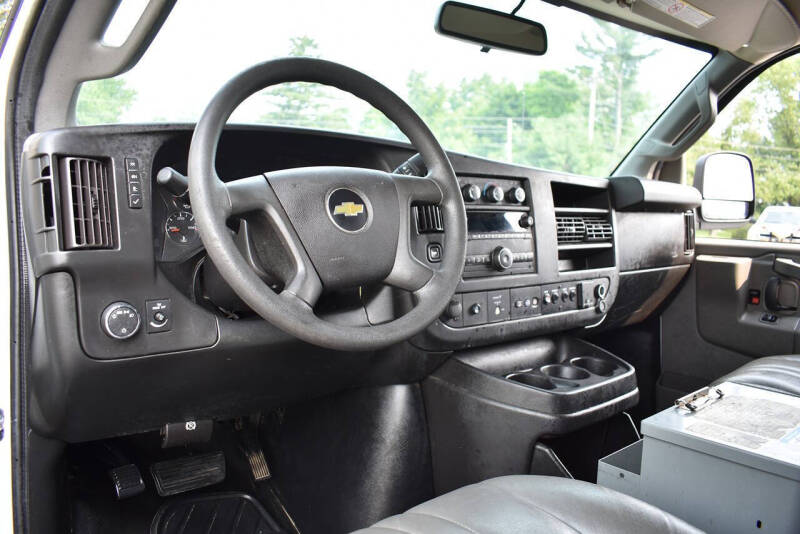 2017 Chevrolet Express 2500