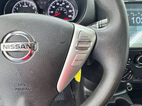 2019 Nissan Versa