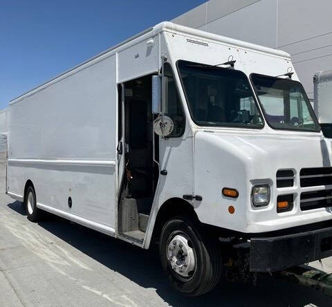 2013 Freightliner MT55 Chassis