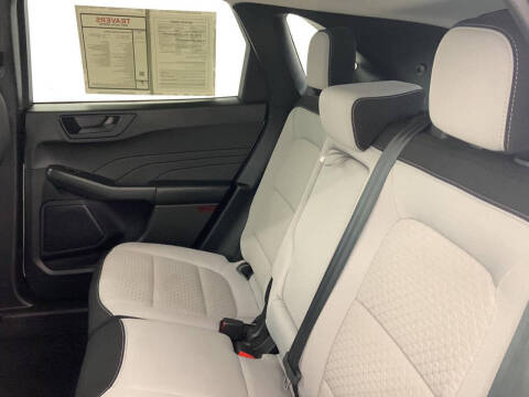 2023 Ford Escape Hybrid Active