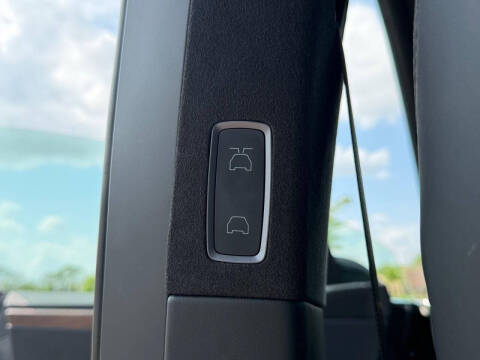2020 Tesla Model X Long Range