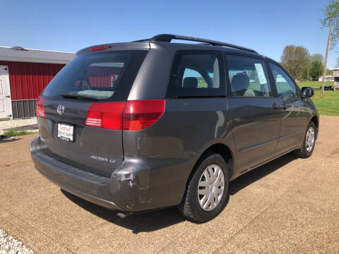 2004 Toyota Sienna