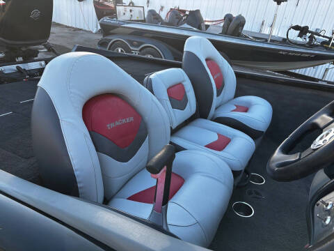 2014 Tracker PRO TEAM 175