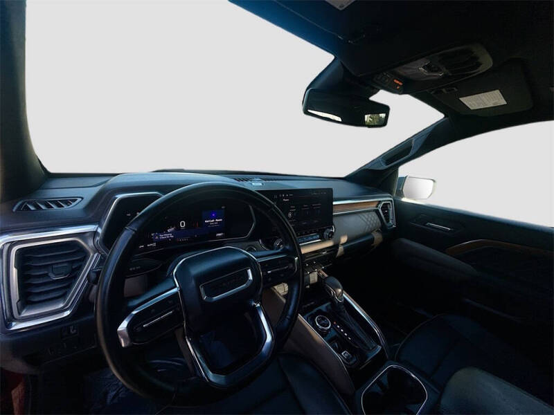 2023 GMC Canyon Denali