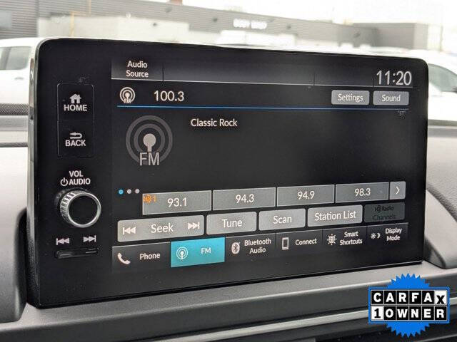 2023 Honda Pilot EX-L w/Rear Captain's Chairs