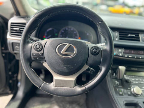 2014 Lexus CT 200h