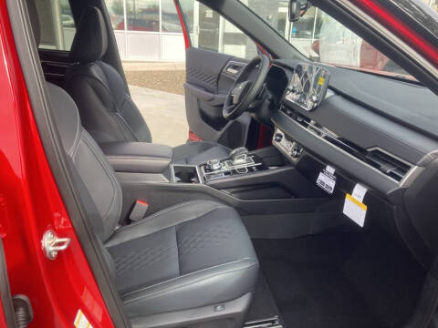 2025 Mitsubishi Outlander PHEV SEL