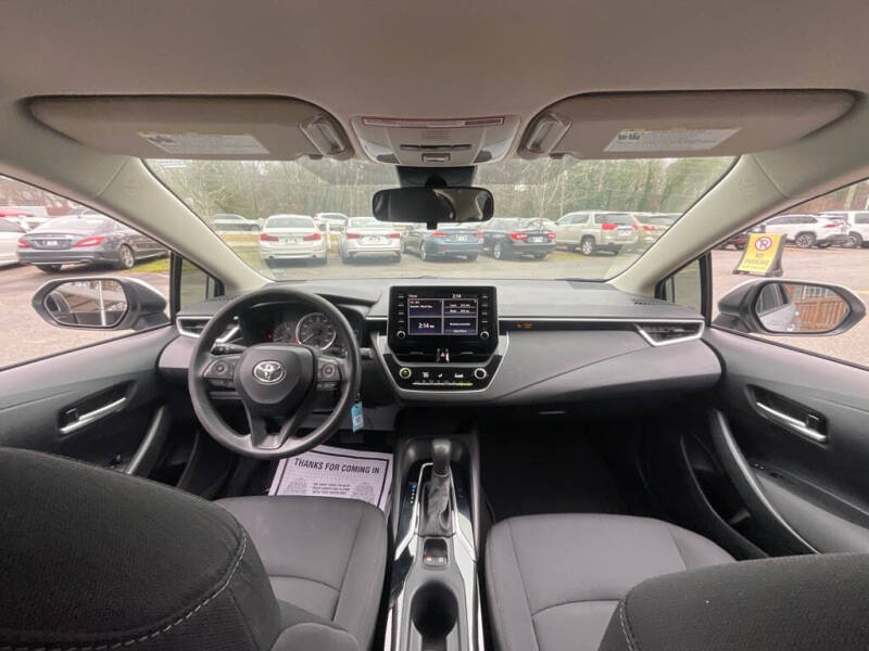 2020 Toyota Corolla LE