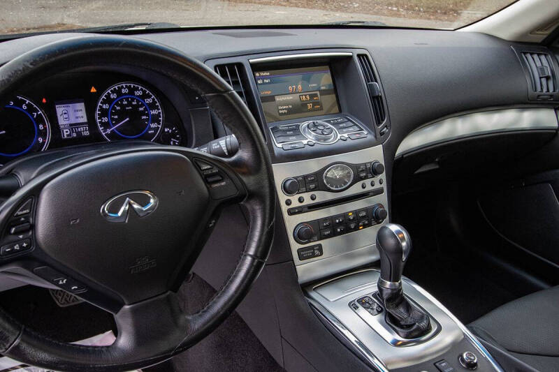 2013 Infiniti G37 Coupe x