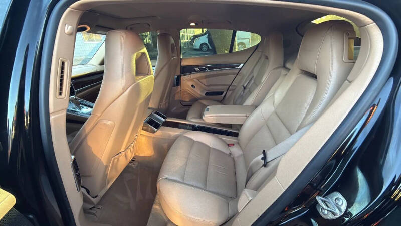 2013 Porsche Panamera