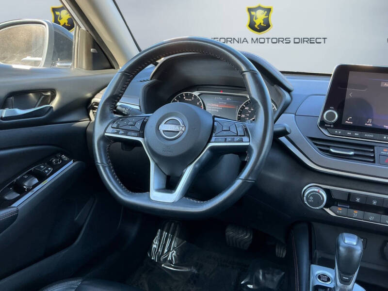 2025 Nissan Altima 2.5 SR