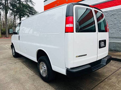 2021 Chevrolet Express 2500