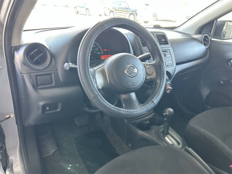 2012 Nissan Versa 1.6 S