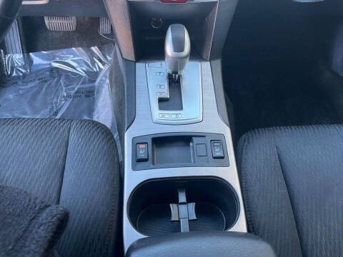 2012 Subaru Outback 2.5i Premium