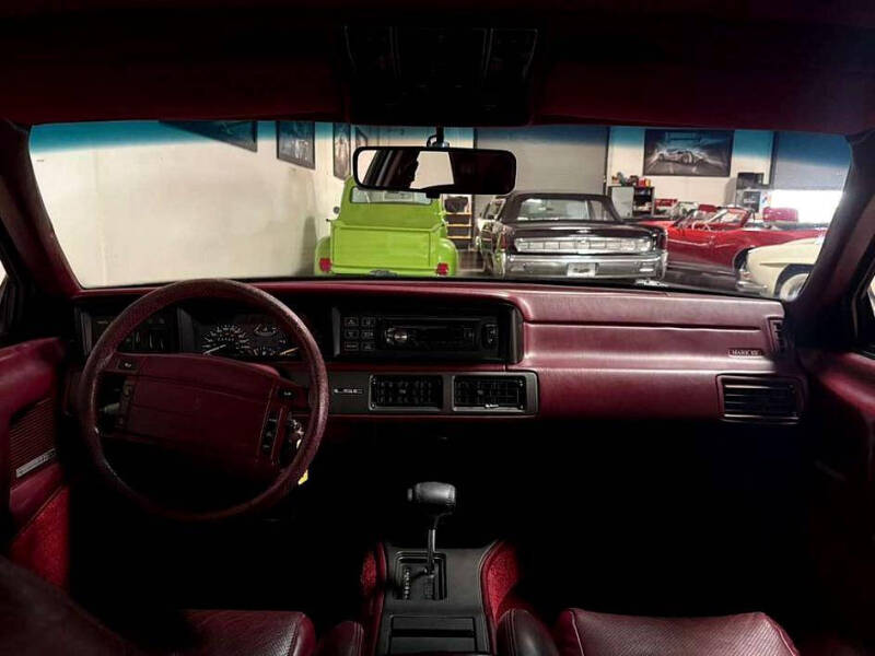 1990 Lincoln Mark VII LSC